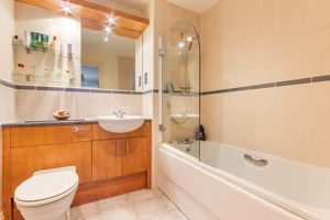 Photo 16- click for photo gallery